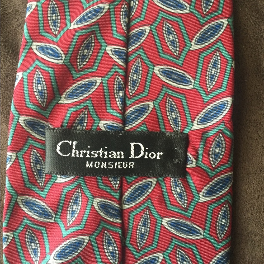 Christian Dior tie, SILK red,blue,& greendesign